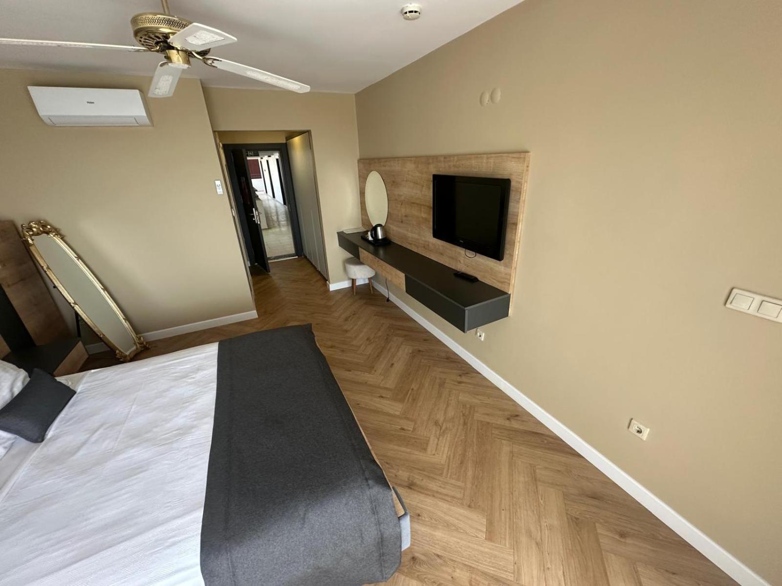 Hotel Carina Kusadasi Bagian luar foto